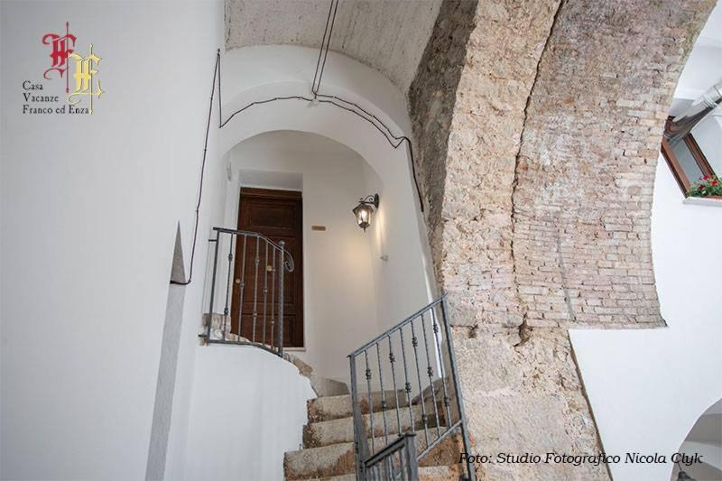 Casa Vacanze - Franco Ed Enza Bed & Breakfast San Gregorio Magno ภายนอก รูปภาพ