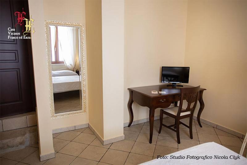 Casa Vacanze - Franco Ed Enza Bed & Breakfast San Gregorio Magno ภายนอก รูปภาพ