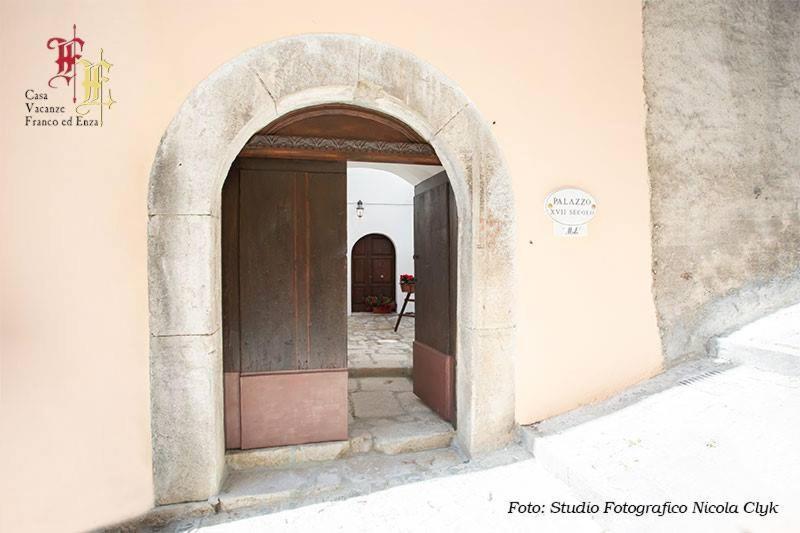 Casa Vacanze - Franco Ed Enza Bed & Breakfast San Gregorio Magno ภายนอก รูปภาพ